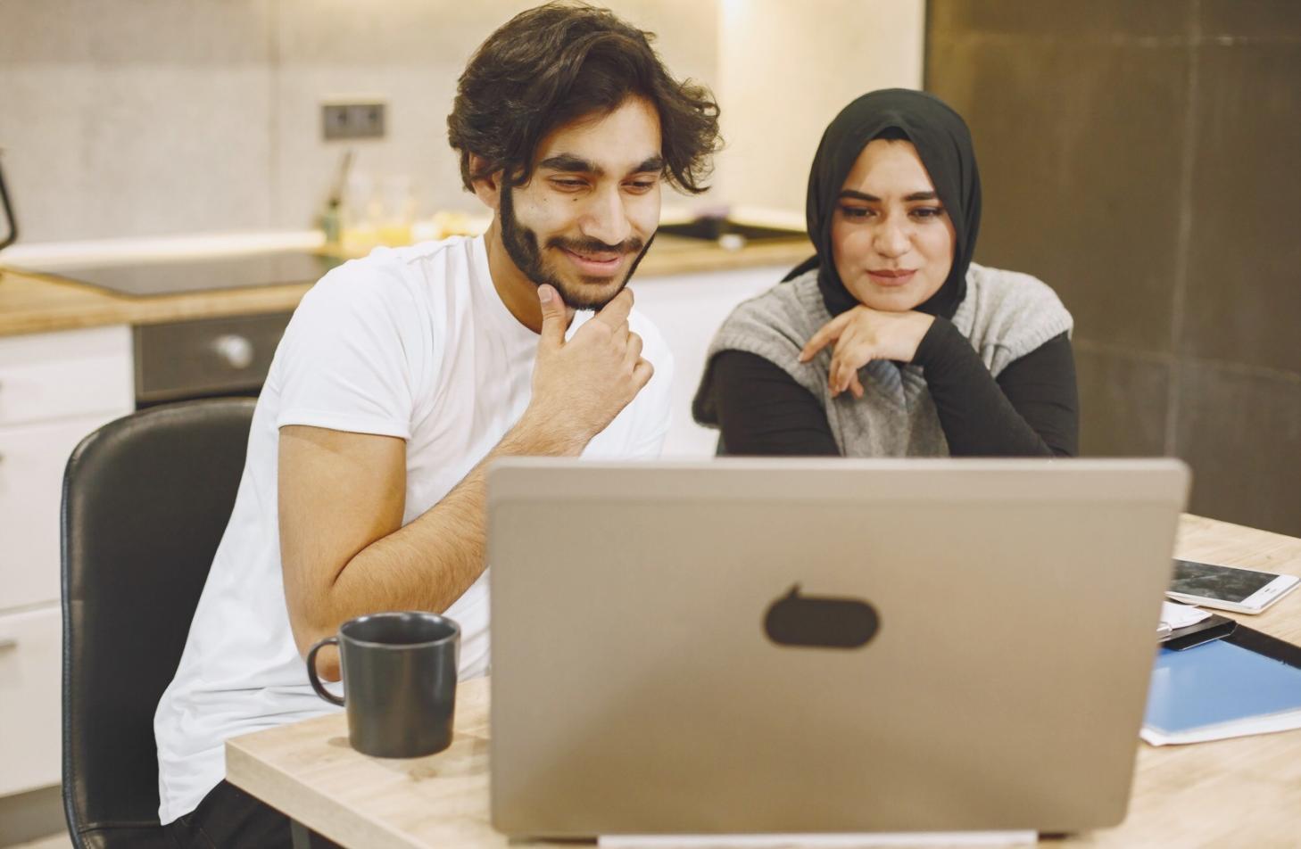 Historischer Moment unserer Werkstatt mit ersten Schulungen